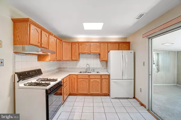 Woodbridge, VA 22193,3723 FAIRFIELD LN