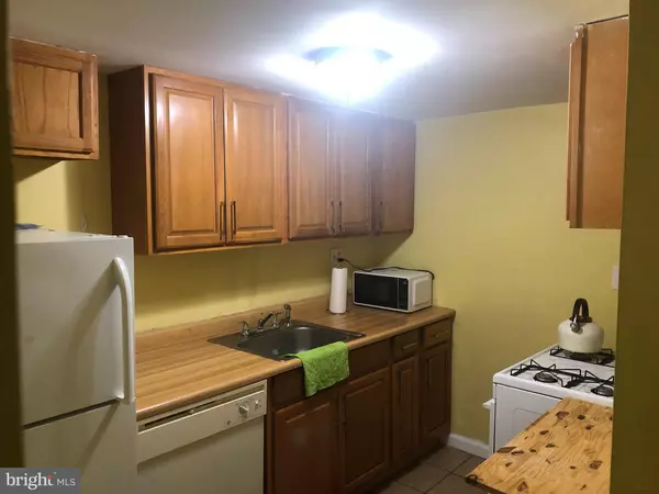 Hyattsville, MD 20784,5500 KAREN ELAINE DR #904