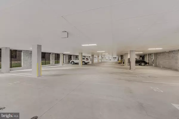 Ashburn, VA 20147,21731 DOVEKIE TER #307