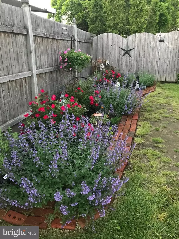 Mantua, NJ 08051,284 COLUMBUS DR