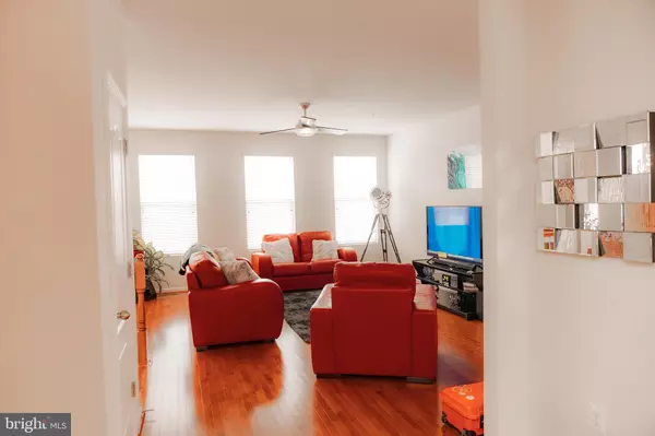 Laurel, MD 20724,8453 WINDING TRL