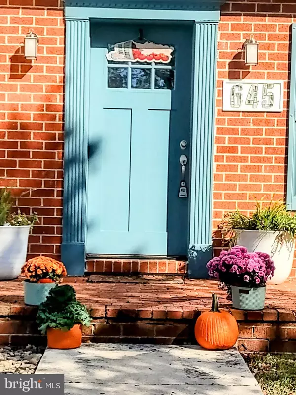 Boiling Springs, PA 17007,645 W FIRST STREET