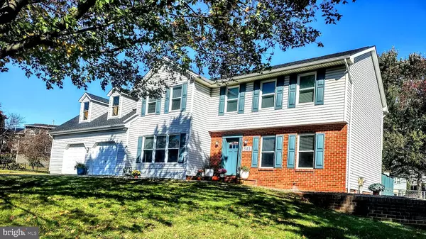 645 W FIRST STREET, Boiling Springs, PA 17007