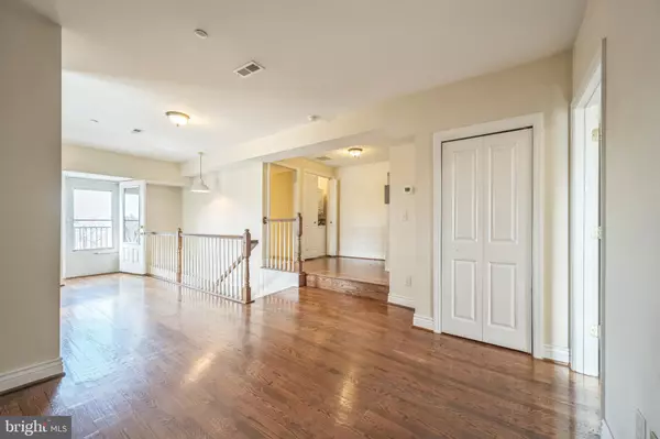 Hagerstown, MD 21740,37 S PROSPECT ST #401