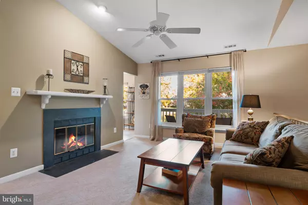 Olney, MD 20832,18260 ROLLING MEADOW WAY #24