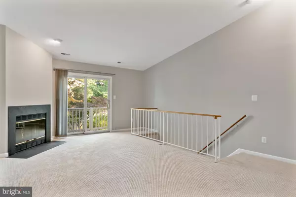 Olney, MD 20832,18119 ROLLING MEADOW WAY #215