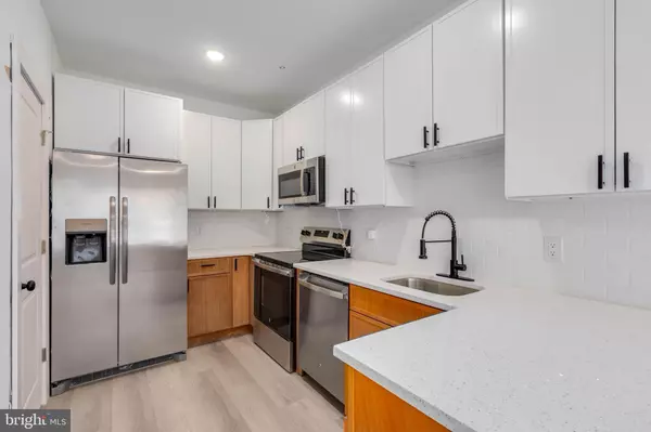 Philadelphia, PA 19104,716 N SHEDWICK ST #1