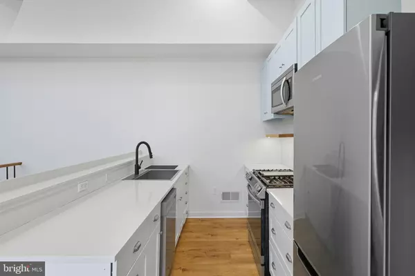 Baltimore, MD 21224,3531-B CLAREMONT ST