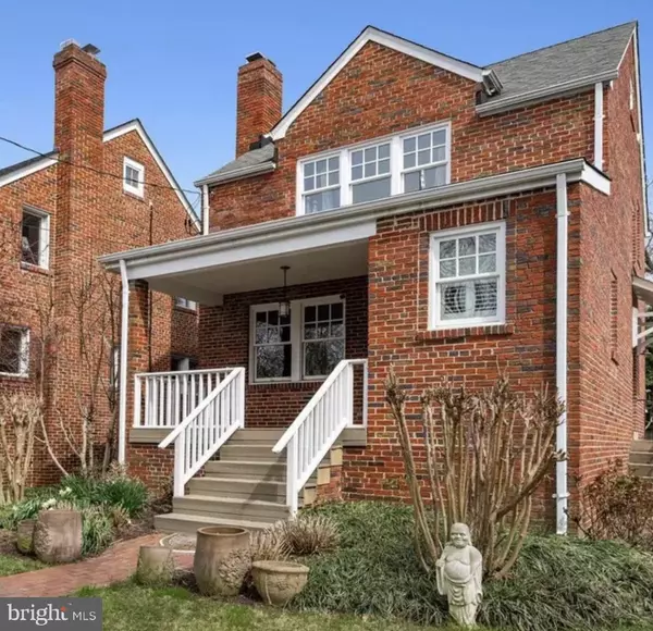 4513 45TH ST NW, Washington, DC 20016