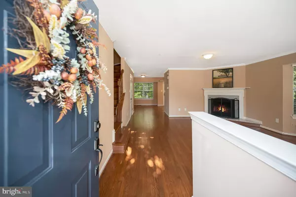 Woodbridge, VA 22191,2728 BRIER POND CIR