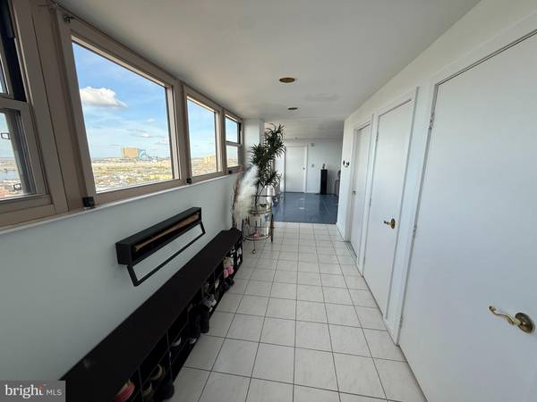 Atlantic City, NJ 08401,2834 ATLANTIC #PENTHOUSE #4