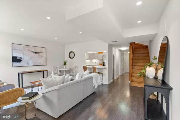 Reston, VA 20190,11577 MAPLE RIDGE RD