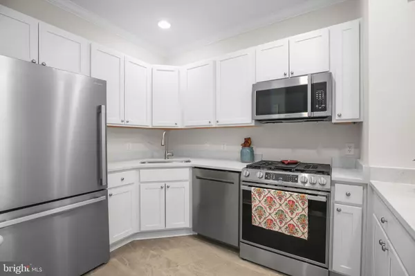 Dumfries, VA 22025,15469 PORT WASHINGTON CT