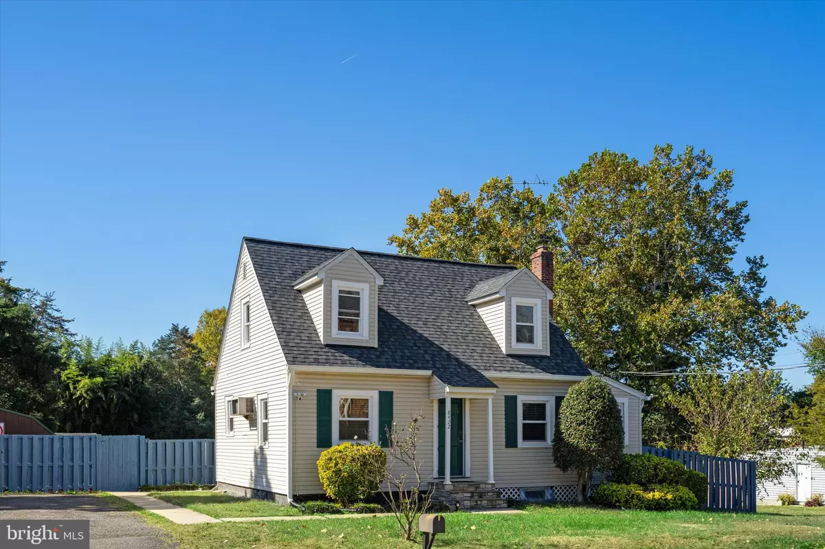 Alexandria, VA 22309,8422 RADFORD AVE