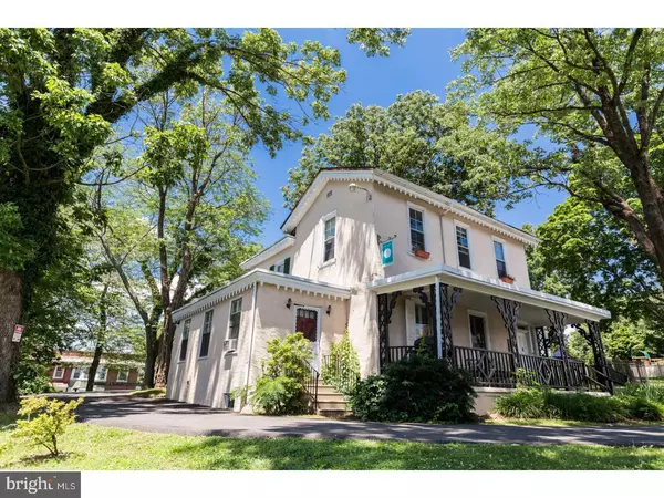 Philadelphia, PA 19128,350 GREEN LN