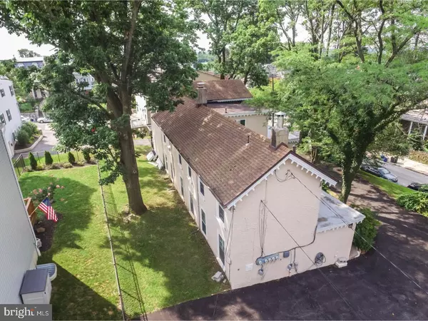 Philadelphia, PA 19128,350 GREEN LN