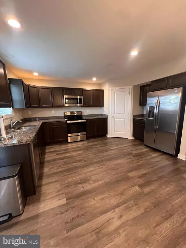 Martinsburg, WV 25403,92 CARNES WAY