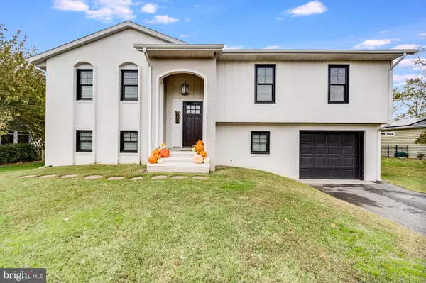 Rehoboth Beach, DE 19971,144 CORNWALL RD