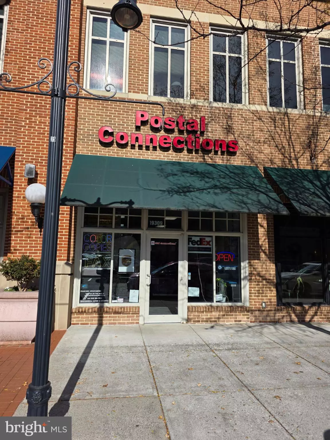 Leesburg, VA 20176,19309 WINMEADE DR