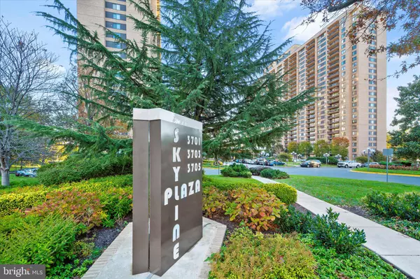 3705 S GEORGE MASON DR #2308S, Falls Church, VA 22041