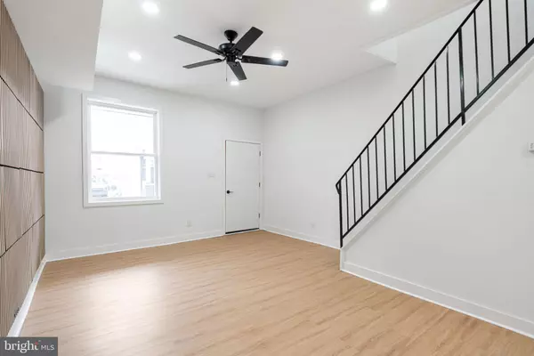Philadelphia, PA 19143,2117 S ALDEN ST