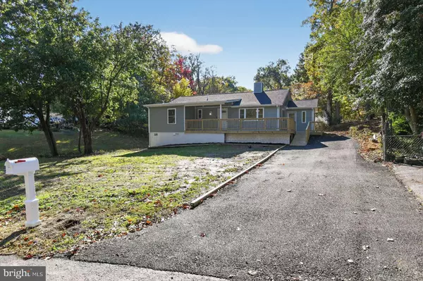 Lexington Park, MD 20653,19717 OAK CT