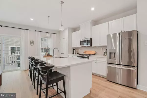 Gilbertsville, PA 19525,25 HUNTERS DR