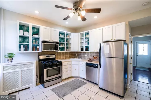 Philadelphia, PA 19125,2222 E BOSTON ST