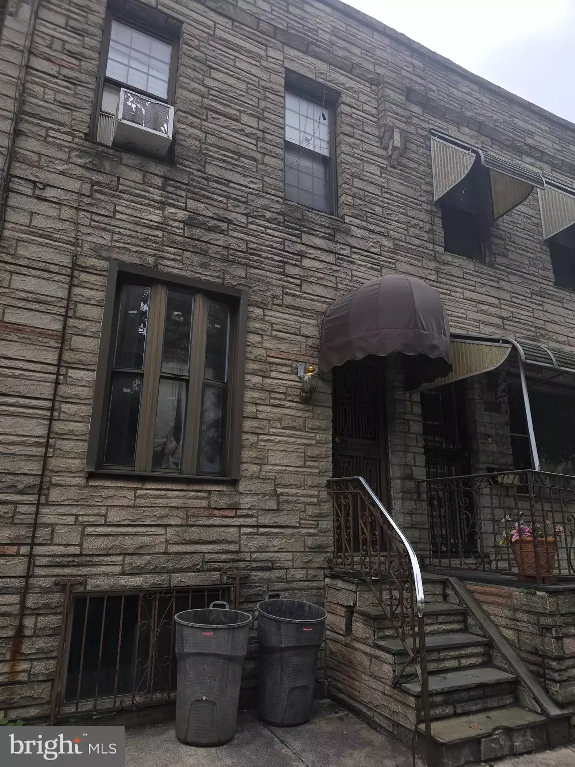 Philadelphia, PA 19145,1910 S 23RD ST