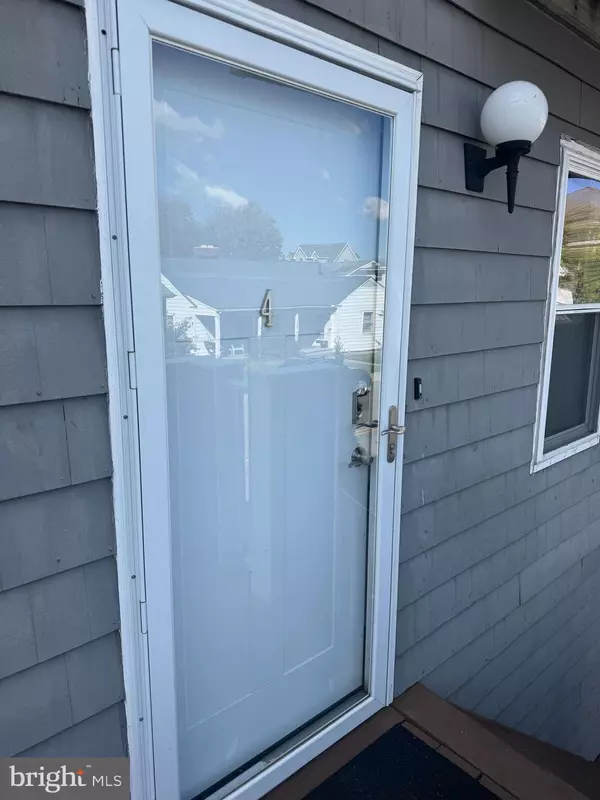 Ocean City, MD 21842,401 S 14TH ST #4