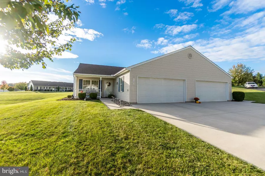 1302 VILLAGE DR, Spring Grove, PA 17362