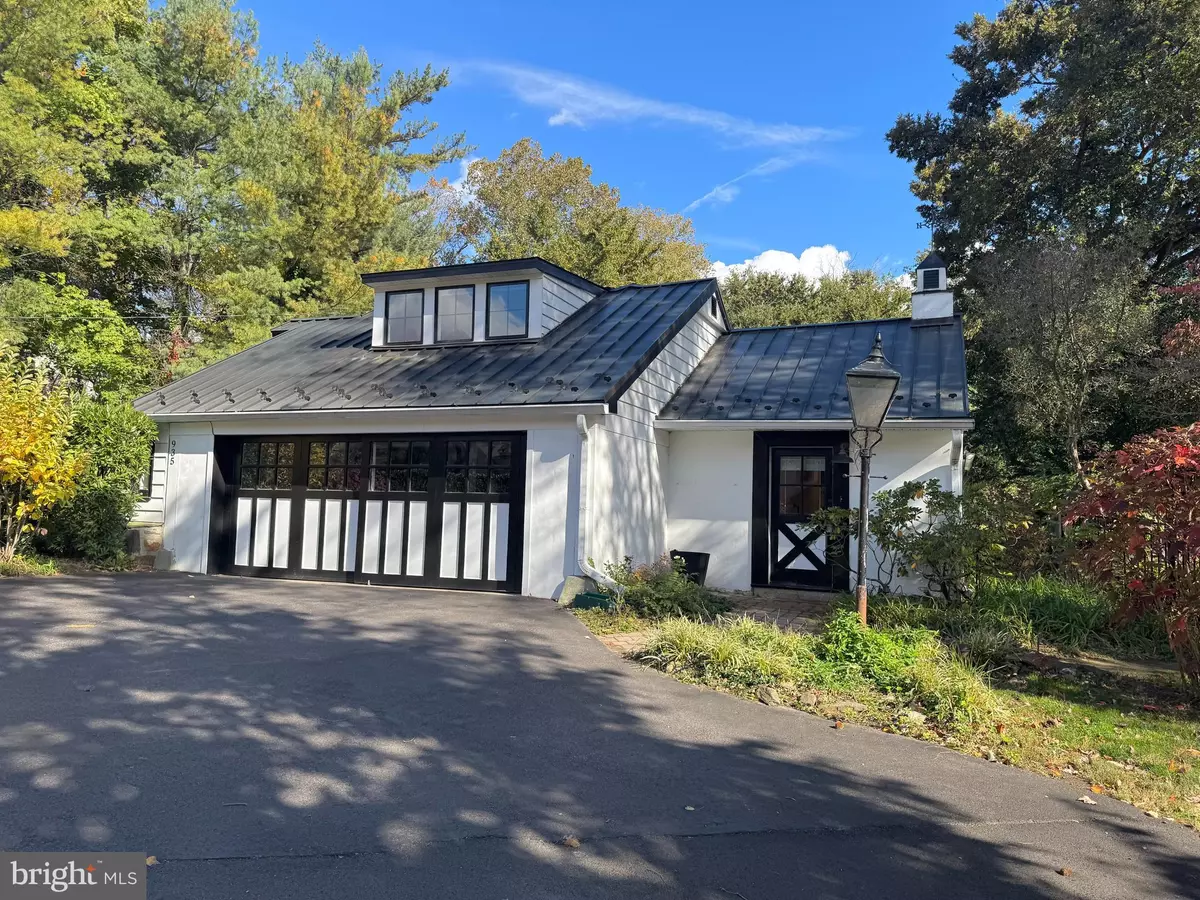 Gladwyne, PA 19035,935 BLACK ROCK RD