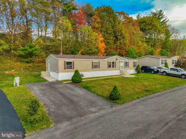 104 KAYSEA LN, Lehighton, PA 18235