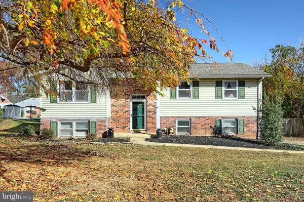 Dallastown, PA 17313,630 WOODLAND AVE