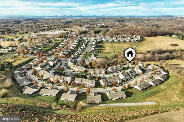 York, PA 17403,7220 SENECA RIDGE DR