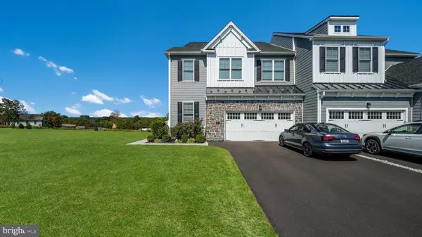 Doylestown, PA 18901,1 ELIZABETH LN