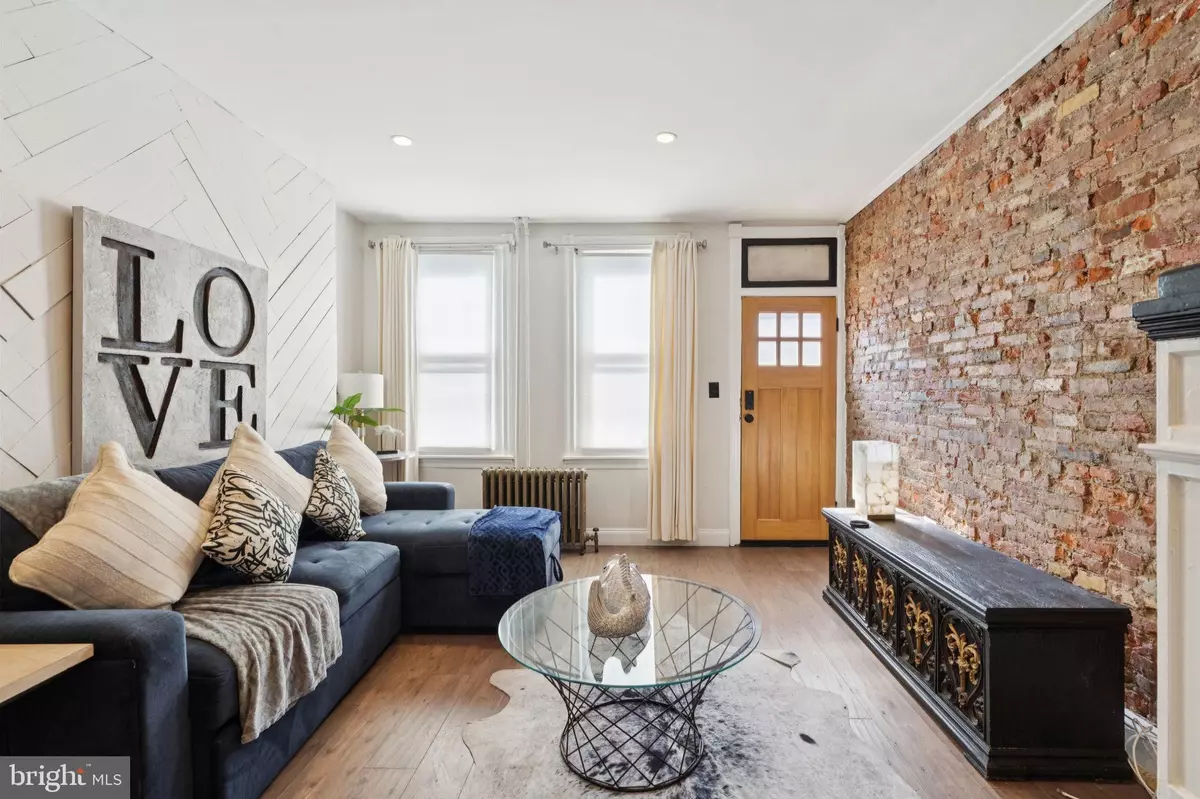 Philadelphia, PA 19125,2511 E OAKDALE ST