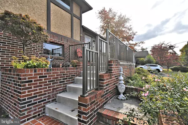 Langhorne, PA 19047,145 BEECHWOOD AVE