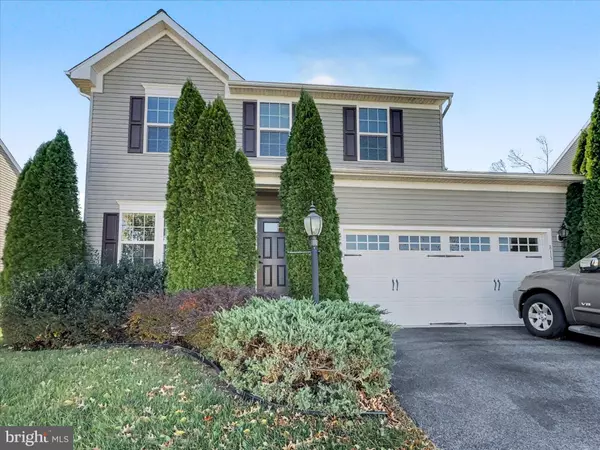 813 COUNTRYSIDE RD, Seven Valleys, PA 17360