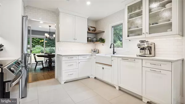 Reston, VA 20191,11803 GREY BIRCH PL