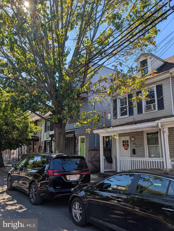 Bristol, PA 19007,580 BATH ST