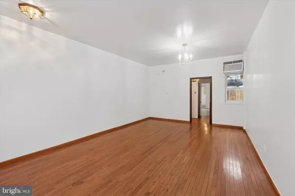 Philadelphia, PA 19147,632 WHARTON ST