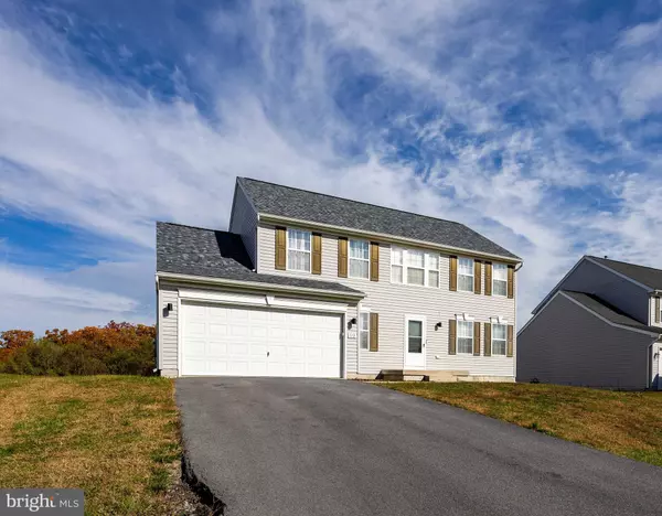 Martinsburg, WV 25401,112 EQUINOX WAY W