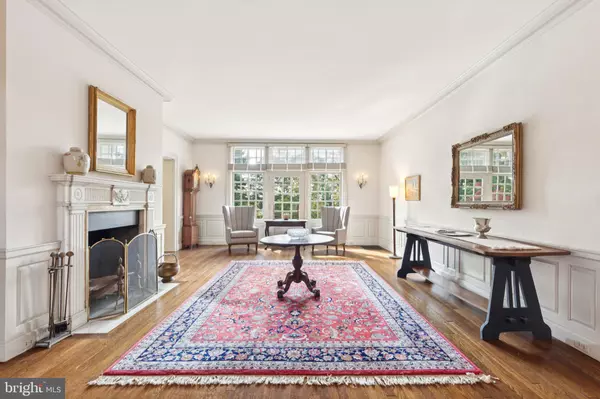 Philadelphia, PA 19118,8600 SEMINOLE ST