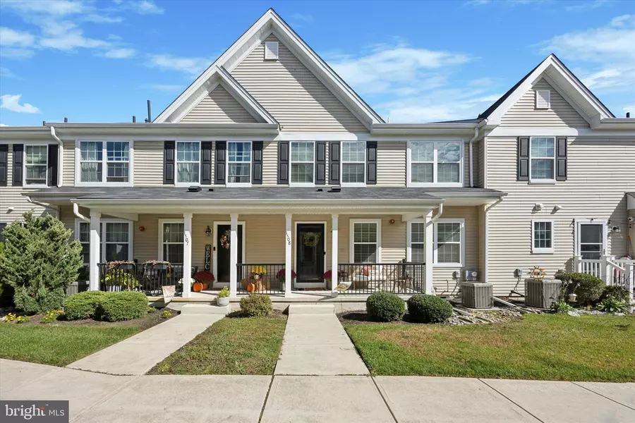 1508 LEXINGTON MEWS, Swedesboro, NJ 08085