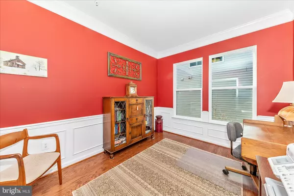 Germantown, MD 20876,832 BUTTERFLY WEED DR