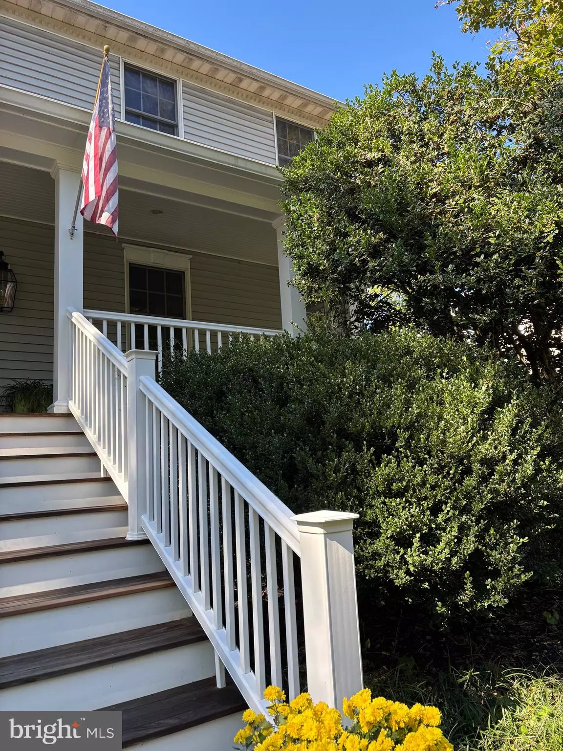 Annapolis, MD 21401,1860 LINDAMOOR LN