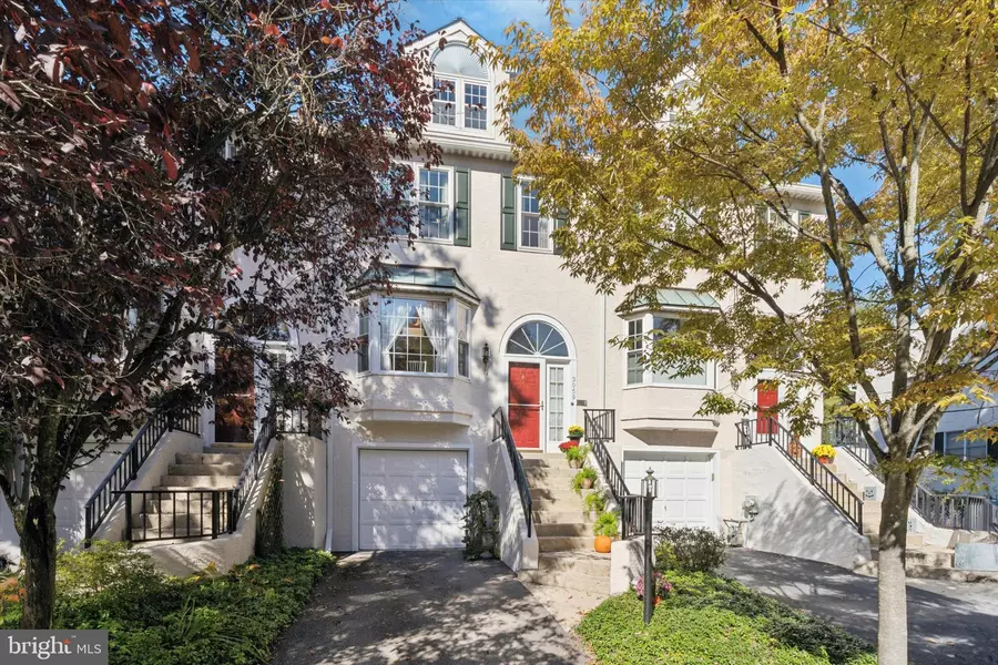 3059 MITCHELL CT, Lafayette Hill, PA 19444