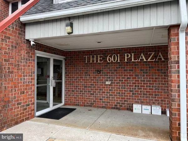Wenonah, NJ 08090,1050 MANTUA PIKE