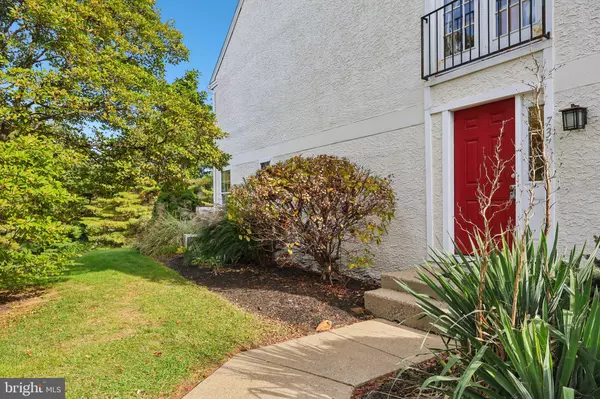 West Chester, PA 19382,737 BRADFORD TER #252